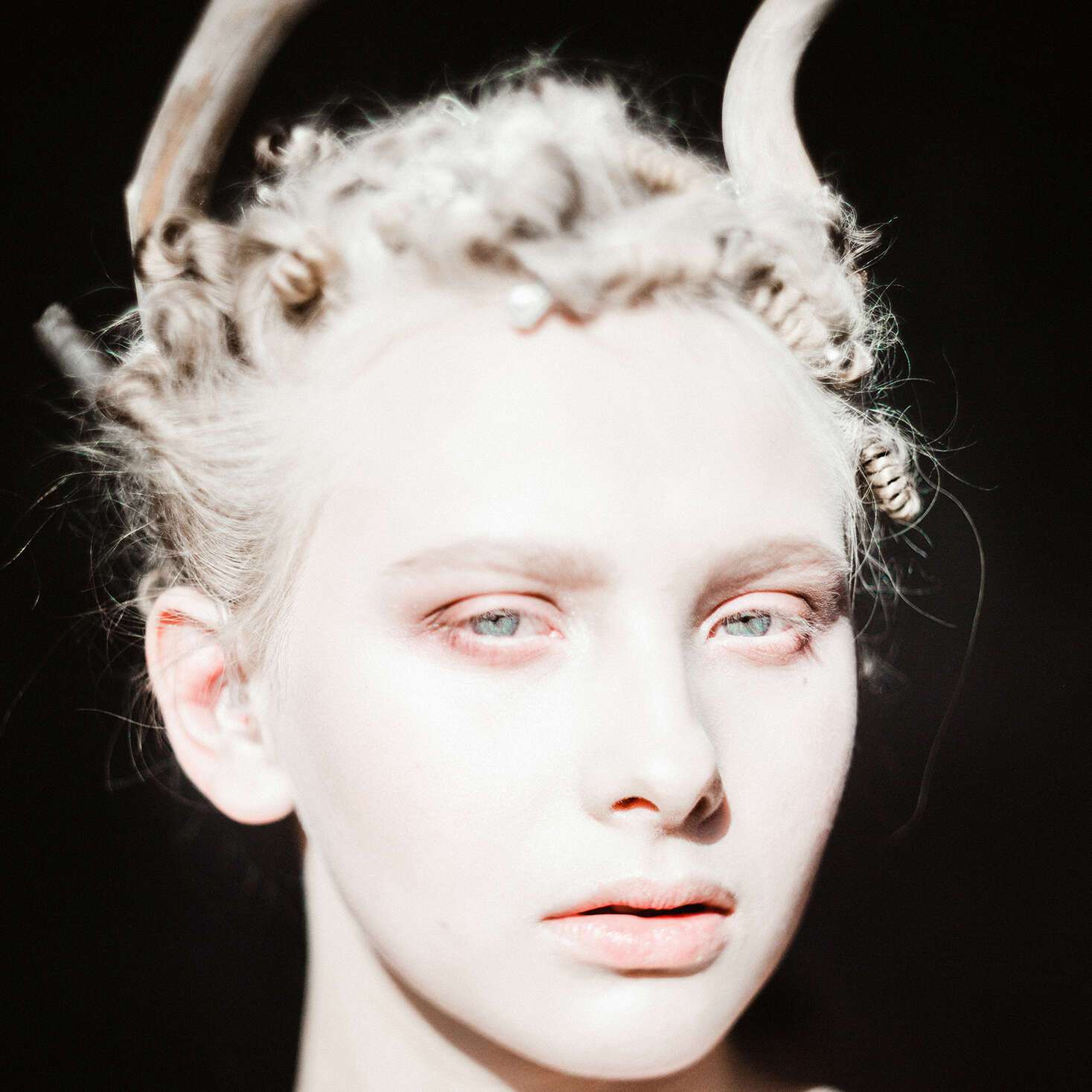 这是一部犯罪剧,讲述了西伯利亚的贪婪交通和参与其中的 4 个朋友。 /nfts/unidentified-contract-u6bze2rm02/unidentified-contract-u6bze2rm02.jpg